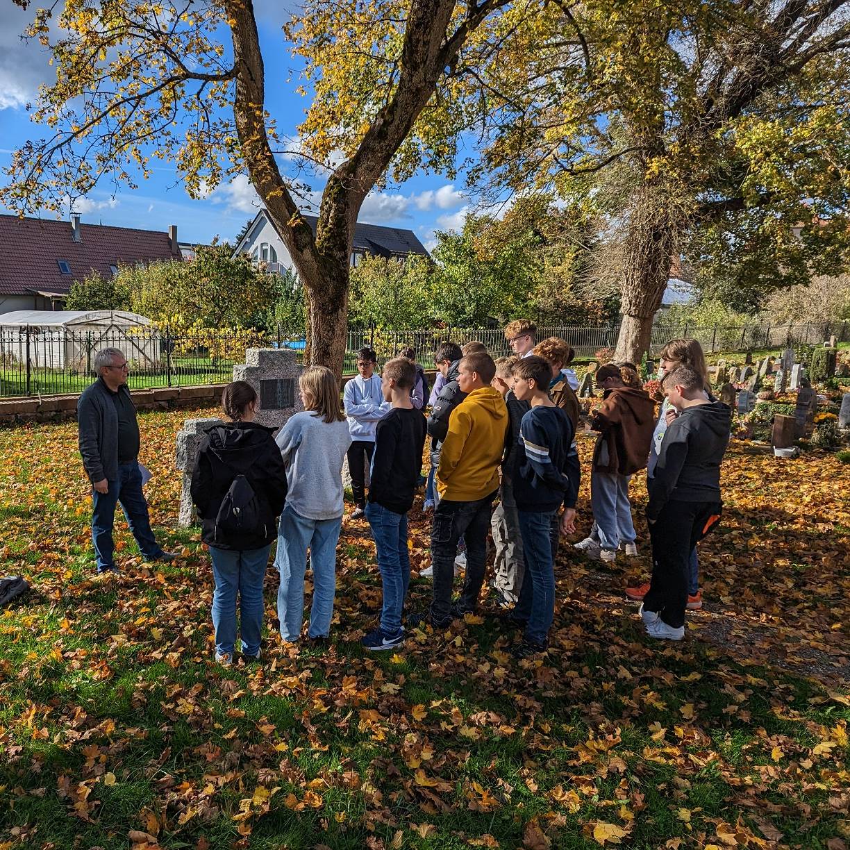  Friedhof 